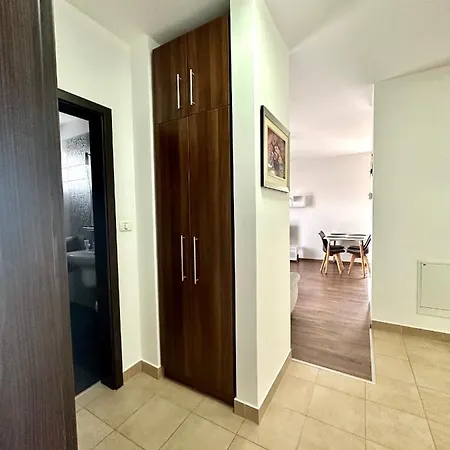 Iris - Complex Rezidential *