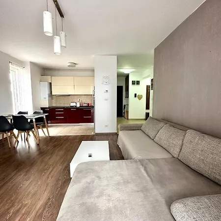 Apartament Iris - Complex Rezidential *
